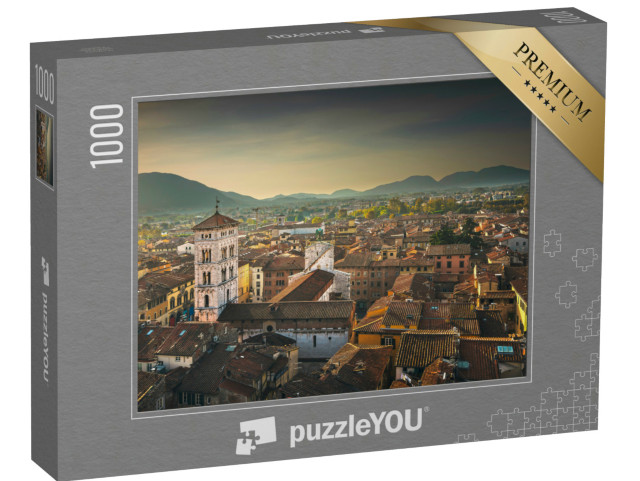 Puzzle 1000 pezzi „Lucca, vista aerea panoramica della città e della Cattedrale di San Michele in Foro al tramonto. Toscana“