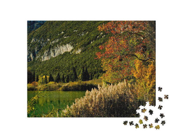 Puzzle 1000 pezzi „Il castello e il lago di Toblino. Paesaggio autunnale. Provincia di Trento“