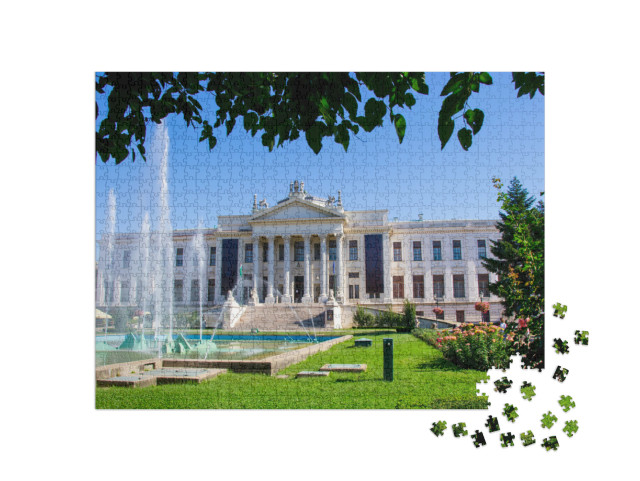 Puzzle 1000 pezzi „Il bellissimo roseto fiorito di Szeged, Ungheria“