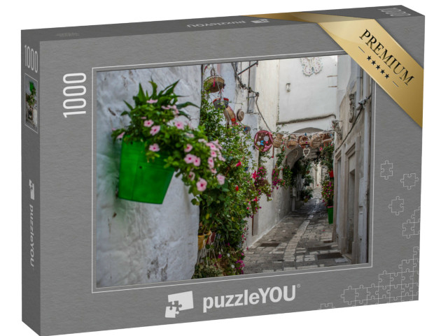 Puzzle 1000 pezzi „Ostuni - uno dei borghi più belli dell'Italia meridionale con strade e vicoli stretti“