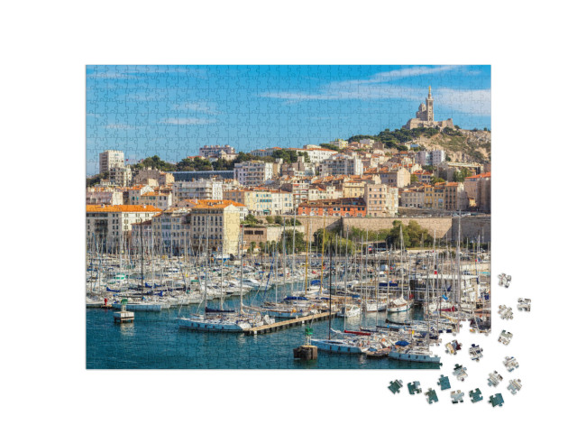 Puzzle 1000 pezzi „La Basilica Notre Dame de la Garde e il porto vecchio di Marsiglia, Francia“