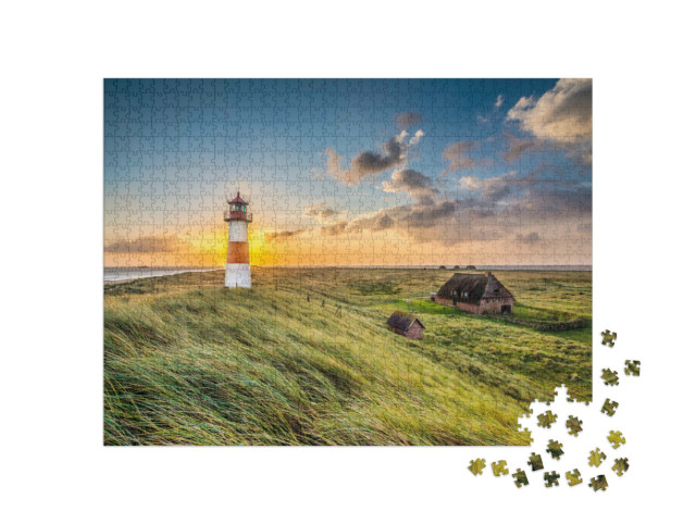 Puzzle 1000 pezzi „Alba al faro di List on Sylt, Schleswig-Holstein, Germania“