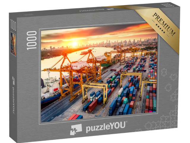 Puzzle 1000 pezzi „Ponti di gru nel porto container all'alba“