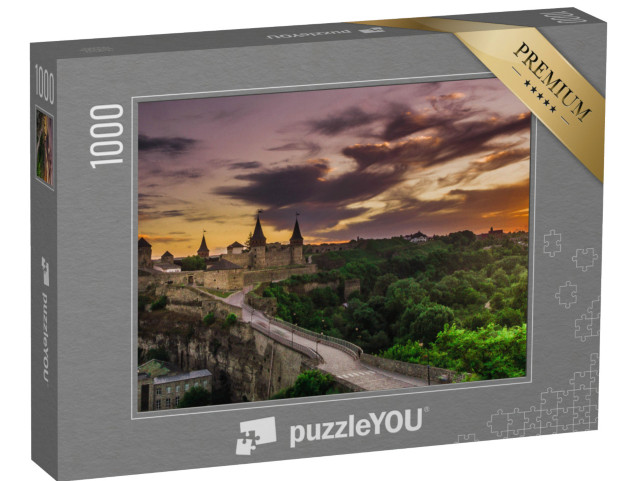 Puzzle 1000 pezzi „Fortezza di Kamyanets-Podilskiy, Ucraina“