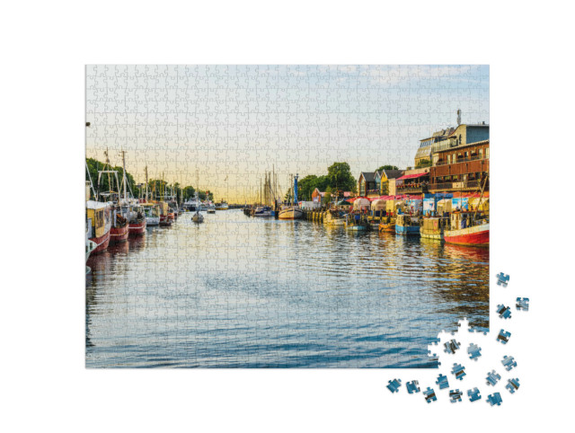 Puzzle 1000 pezzi „Canale con navi e Mar Baltico a Warnemünde, Rostock, Germania“