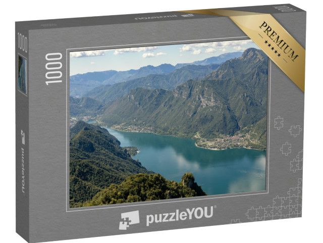 Puzzle 1000 pezzi „Vista del Lago d'Idro, situato nel nord Italia. Questo lago è circondato da montagne“