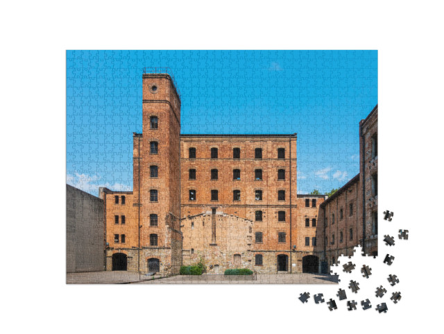 Puzzle 1000 pezzi „Campo di sterminio alla Risiera di San Sabba. Trieste. Italia. Un ex campo di concentramento nazista“