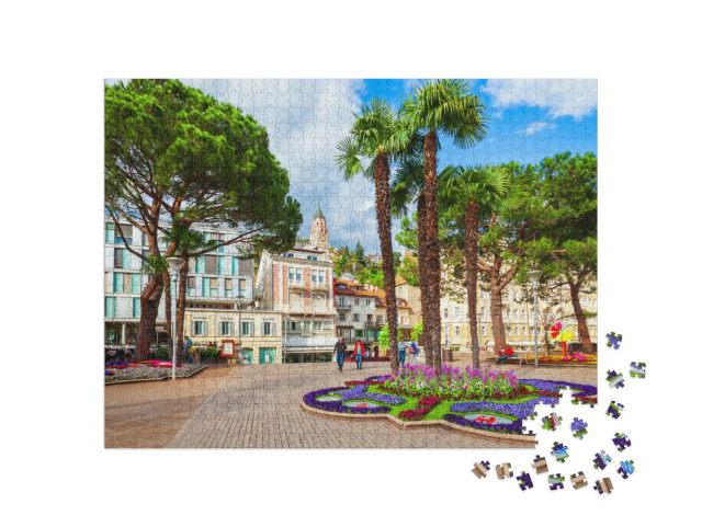 Puzzle 1000 pezzi „Parco pubblico di Merano vista centro città. Merano o Meran è una città della provincia dell'Alto Adige“