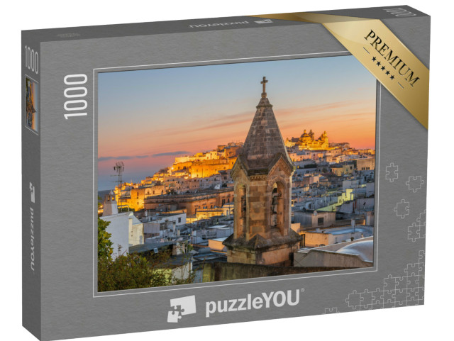 Puzzle 1000 pezzi „Ostuni, in Puglia, all'alba.“