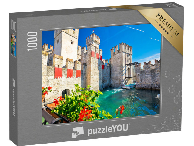 Puzzle 1000 pezzi „Vista delle mura d'ingresso della città di Sirmione, Lago di Garda, Lombardia, Italia“