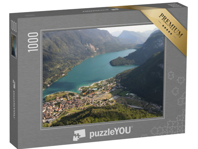 Puzzle 1000 pezzi „Una veduta aerea del lago di Molveno, in Trentino.“