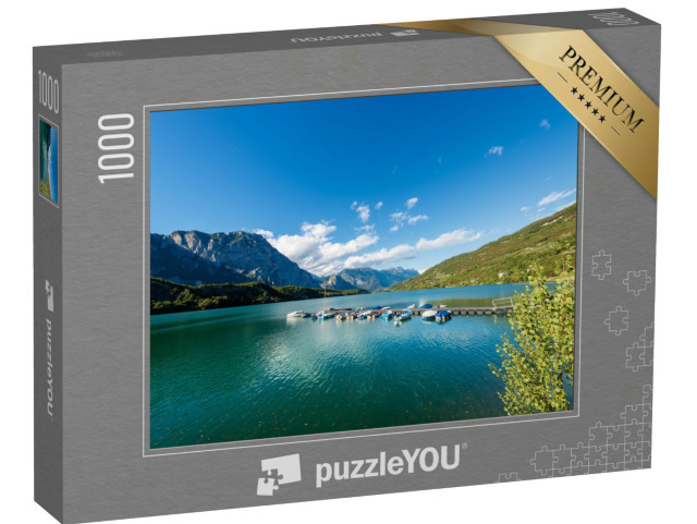 Puzzle 1000 pezzi „Lago di Cavedine piccolo lago alpino in Trentino Alto Adige, Italia, Europa“