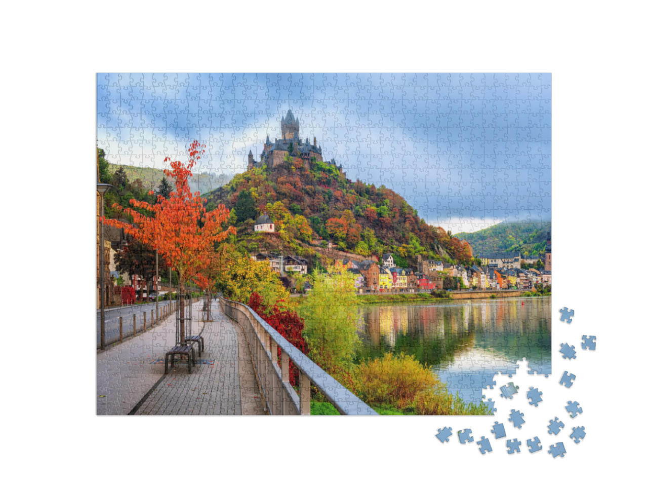 Puzzle 1000 pezzi „La città storica di Cochem sulla Mosella in autunno, Renania-Palatinato, Germania“