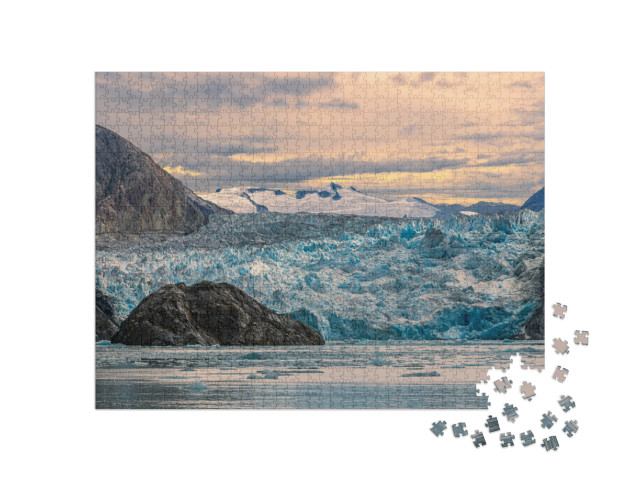 Puzzle 1000 pezzi „Tramonto sul ghiacciaio Sawyer, Alaska“