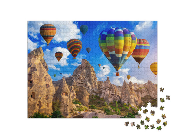 Puzzle 1000 pezzi „Spettacolare: mongolfiere sulla Cappadocia in Turchia“