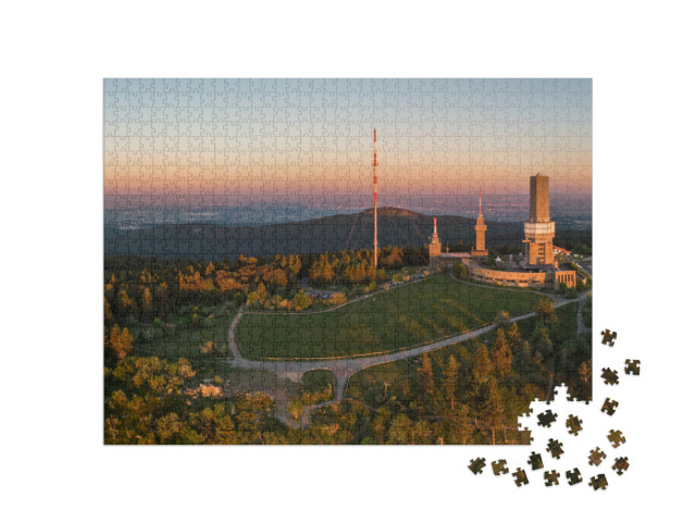 Puzzle 1000 pezzi „Großer Feldberg, punto più alto dei monti Taunus in Germania“