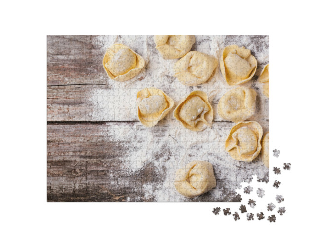 Puzzle 1000 pezzi „Tortellini freschi fatti in casa“