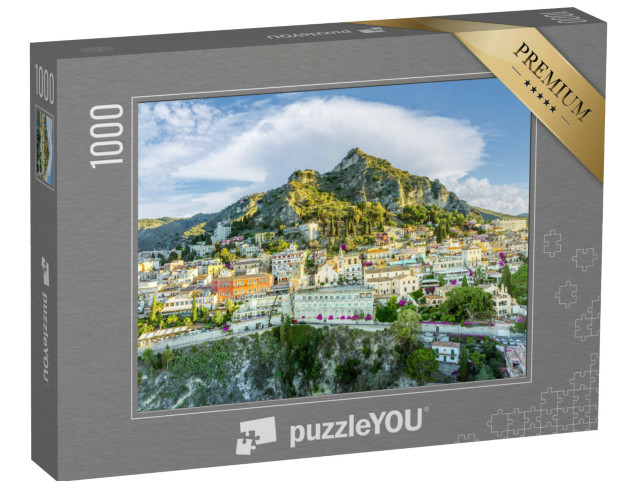 Puzzle 1000 pezzi „Il pittoresco villaggio di montagna di Taormina, in Sicilia“