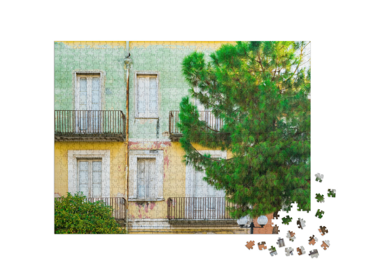 Puzzle 1000 pezzi „appartamento colorato con balcone. San Severo, Italia“
