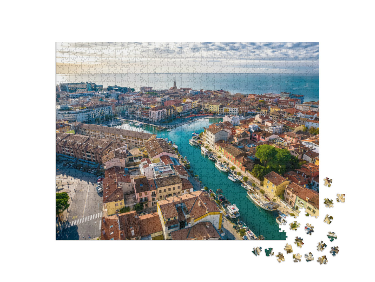Puzzle 1000 pezzi „Città di Grado, vista aerea di canali e architettura colorata, Friuli-Venezia Giulia, Italia“