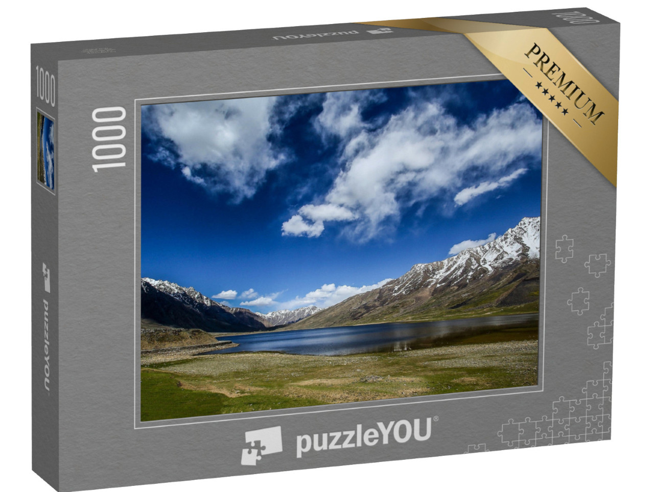 Puzzle 1000 pezzi „Bellissimo lago circondato da montagne nella valle di Shandur, Pakistan“