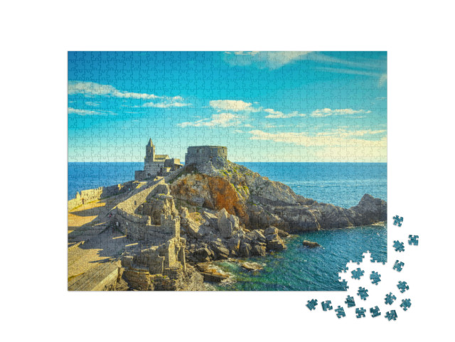 Puzzle 1000 pezzi „Portovenere, chiesa di San Pietro e scogliera. Cinque terre, Cinque Terre, Liguria, Italia, Europa.“