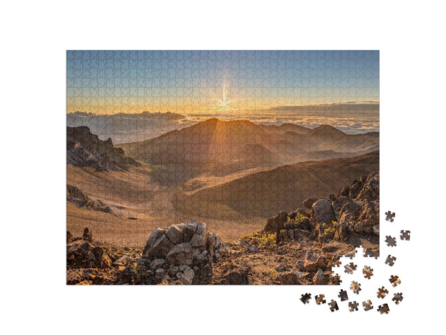 Puzzle 1000 pezzi „Alba mistica dietro il vulcano Haleakala, Maui, Hawaii“