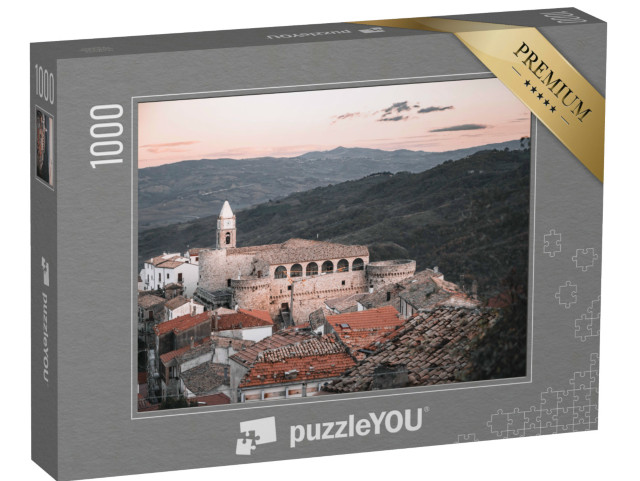 Puzzle 1000 pezzi „Paesaggio urbano del piccolo borgo medievale di Civitacampomarano, Campobasso, Molise, Italia“