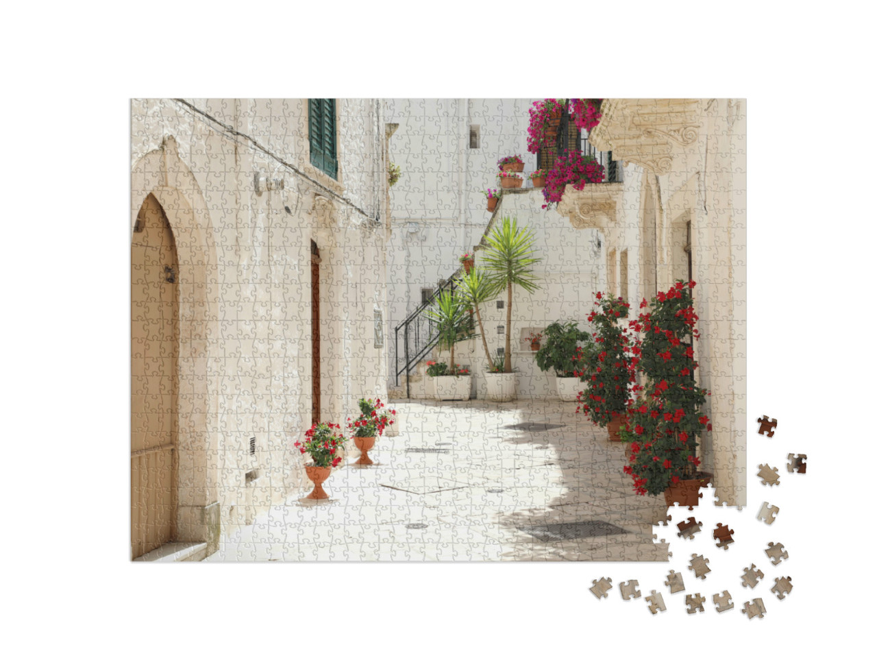 Puzzle 1000 pezzi „Vicolo fiorito nel centro storico di Locorotondo con pareti bianche in Puglia, Italia“