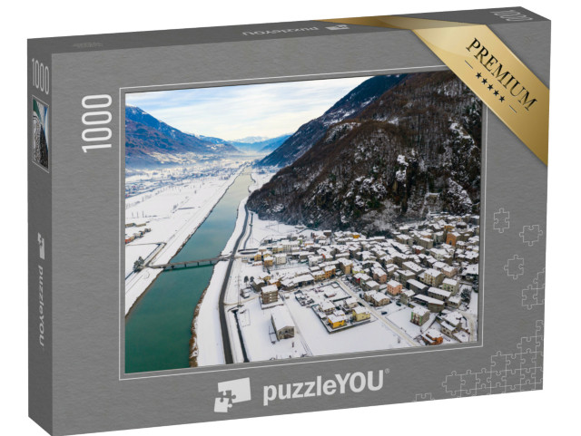 Puzzle 1000 pezzi „Valtellina - Vista aerea panoramica del fiume Adda e del paese di Sirta in inverno“