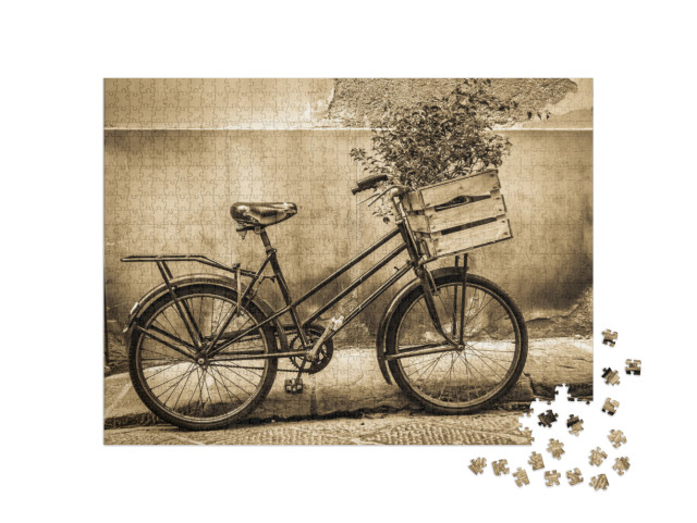 Puzzle 1000 pezzi „Bicicletta d'epoca con piante nella scatola di trasporto sul manubrio“