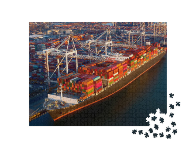 Puzzle 1000 pezzi „Container su un'enorme nave da carico nel porto di Southampton“