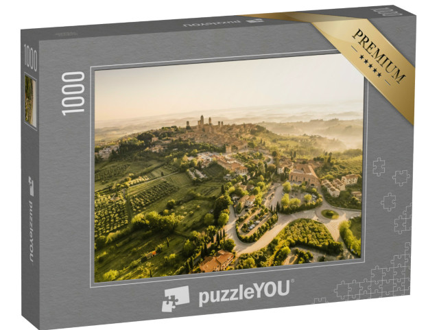 Puzzle 1000 pezzi „Vista aerea della famosa cittadina medievale di San Gimignano con il suo skyline di torri medievali“