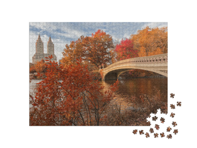 Puzzle 1000 pezzi „Il ponte di Bow a Central Park in autunno, New York“