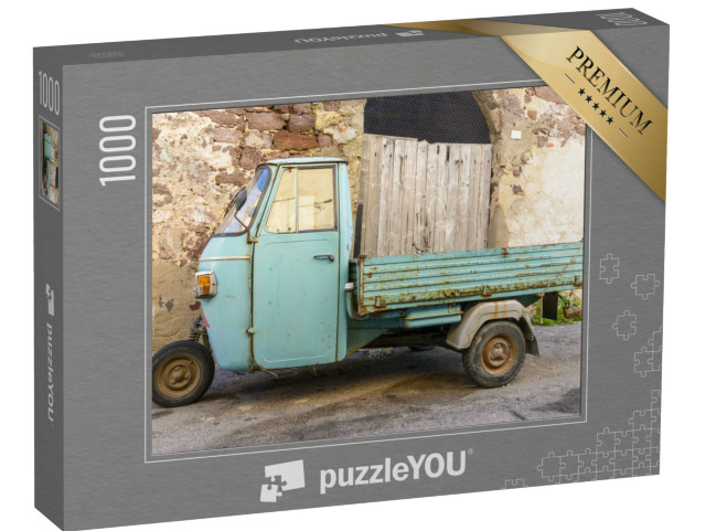 Puzzle 1000 pezzi „Motocarro vecchio a tre ruote azzurro / Vecchio a tre ruote“