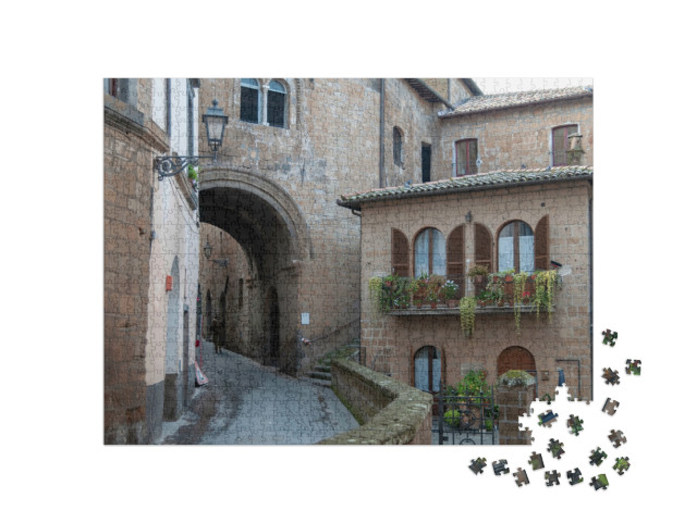 Puzzle 1000 pezzi „Città di Orvieto, altra vista dei quartieri medievali dietro piazza della Repubblica, Umbria Italia“