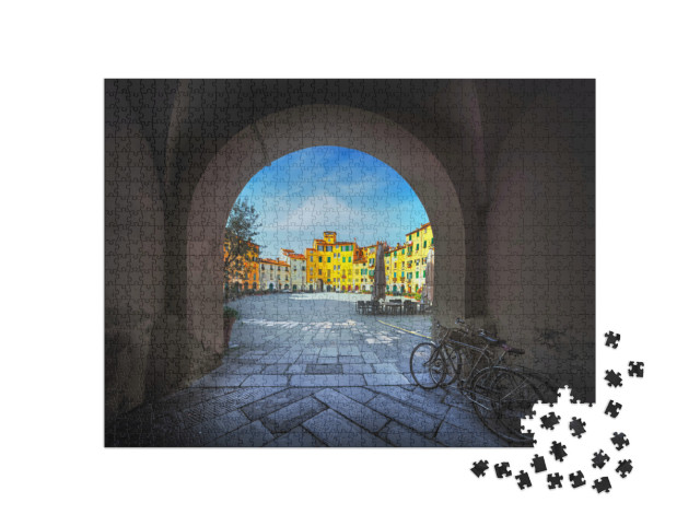 Puzzle 1000 pezzi „Lucca, la storica Piazza dell'Anfiteatro con l'arco d'ingresso e due vecchie biciclette. Toscana, Italia“