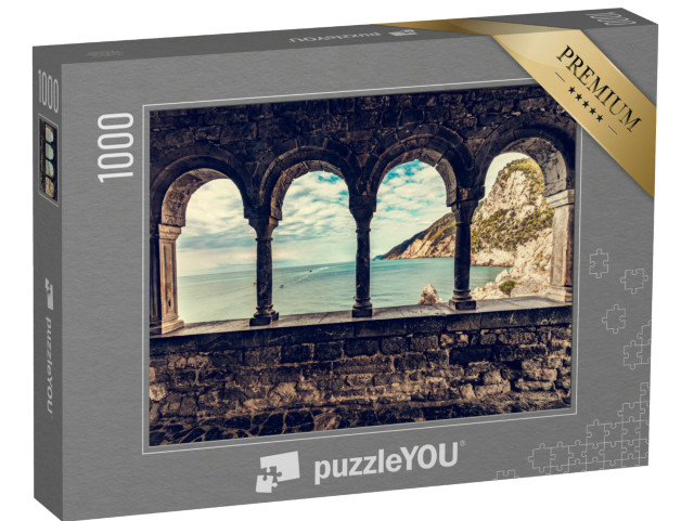 Puzzle 1000 pezzi „Antica finestra della chiesa di San Pietro a Porto Venere, Italia. Costa ligure“