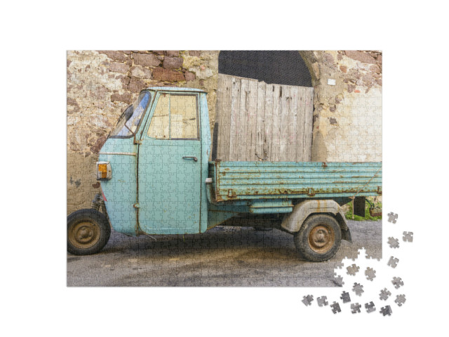 Puzzle 1000 pezzi „Motocarro vecchio a tre ruote azzurro / Vecchio a tre ruote“