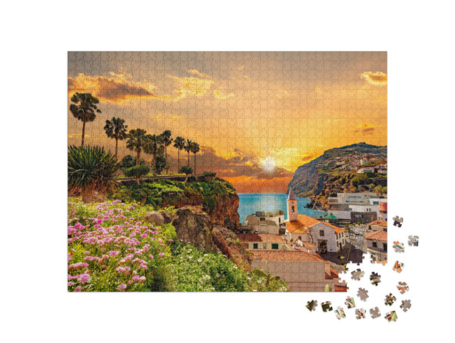 Puzzle 1000 pezzi „Tramonto sulla costa di Madeira, Portogallo“