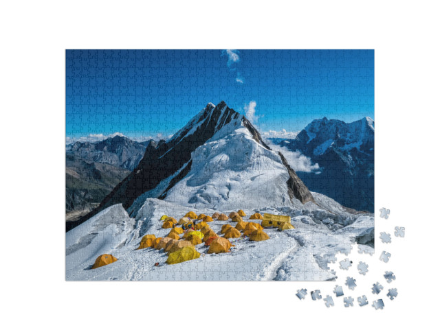 Puzzle 1000 pezzi „Campo alto sulla cima del Manaslu in Himalaya“