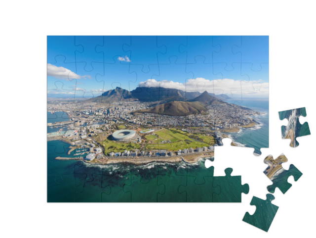 Puzzle 48 pezzi „Vista dall'elicottero: vista aerea di Città del Capo, Sudafrica“