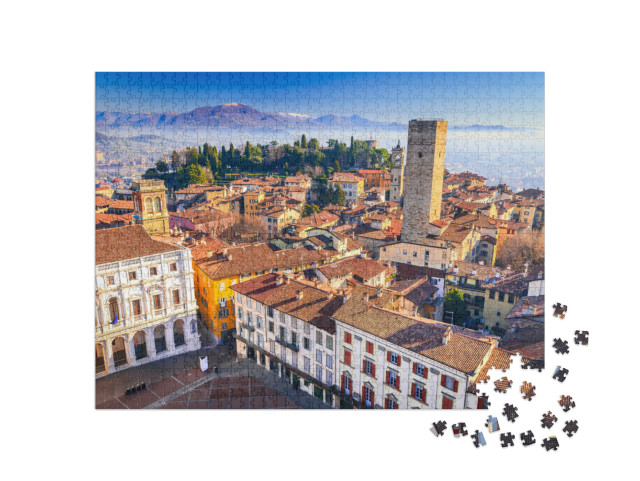 Puzzle 1000 pezzi „Bergamo: Piazza Vecchia e Torre del Gombito viste dal Campanone. Città Alta, bella giornata di sole.“