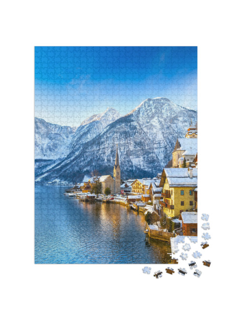Puzzle 1000 pezzi „Hallstadt in una giornata estiva con cielo azzurro, Austria“