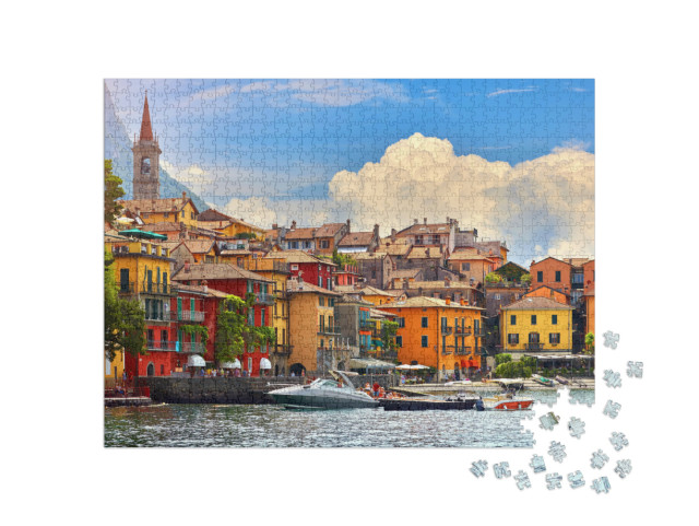 Puzzle 1000 pezzi „Varenna, Italia. Pittoresca cittadina sul lago di Como. Case mediterranee colorate sulla costa di pietra“