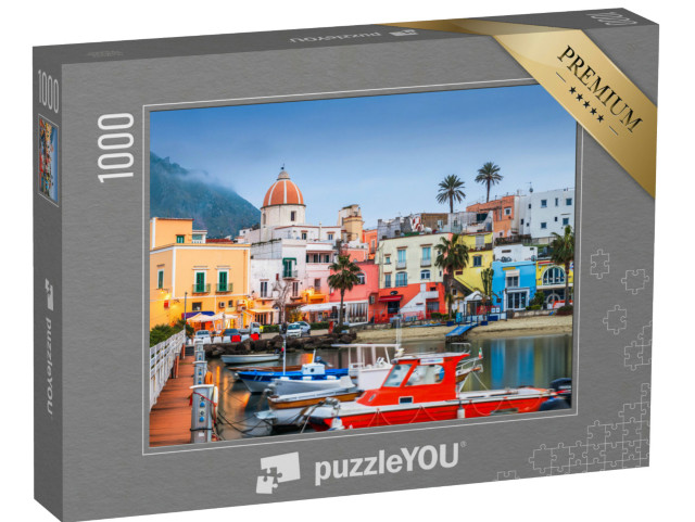 Puzzle 1000 pezzi „Forio, Ischia, Italia sull'acqua al tramonto.“