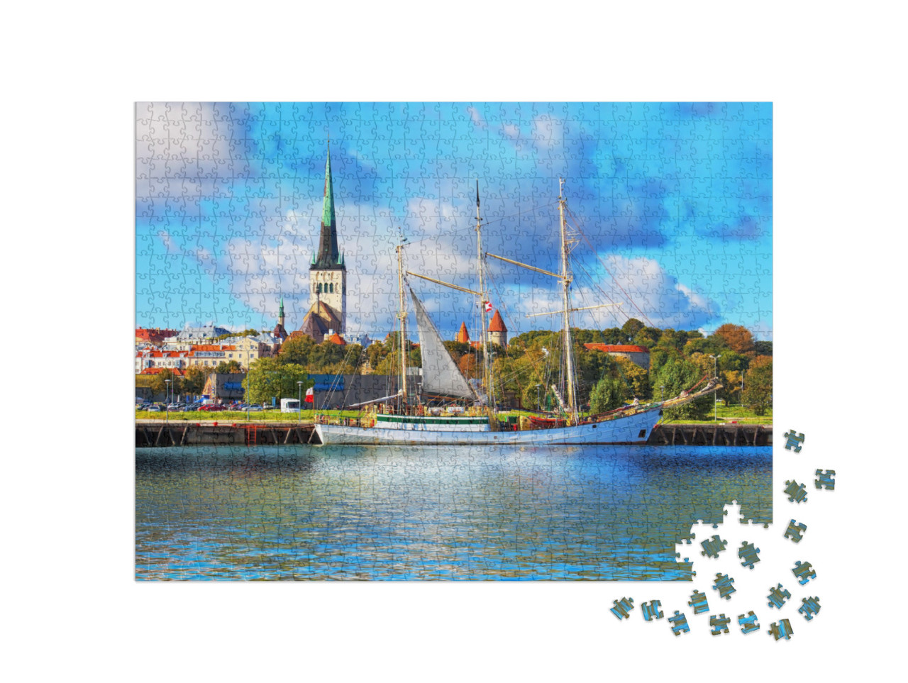 Puzzle 1000 pezzi „Storica nave alta di fronte al centro storico di Tallinn, Estonia“