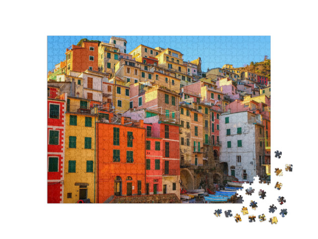 Puzzle 1000 pezzi „Villaggio di Riomaggiore nel Parco Nazionale delle Cinque Terre, case colorate, regione Liguria“