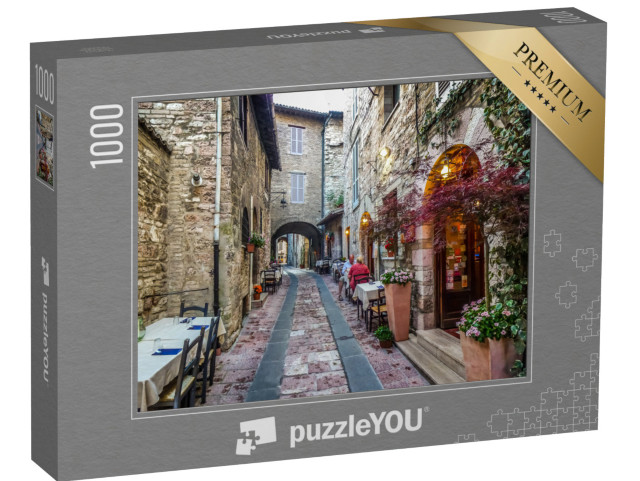 Puzzle 1000 pezzi „Cena romantica in un bellissimo vicolo dell'antica città di Assisi, Umbria, Italia“