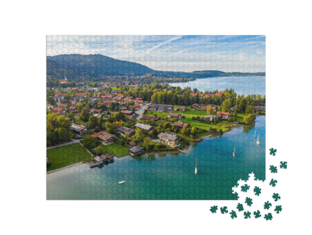 Puzzle 1000 pezzi „Lago Tegernsee vicino a Rottach-Egern in Baviera“